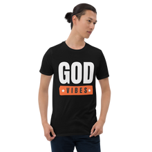 Load image into Gallery viewer, T-Shirt Short-Sleeve Unisex &quot;GOD VIBES&quot;
